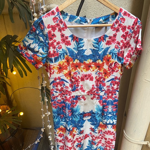 Van Heusen Dress.Size -M - Picture 8 of 10